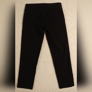 Junior's size 5 Susie Rose Black Cotton Ankle Capri Pants